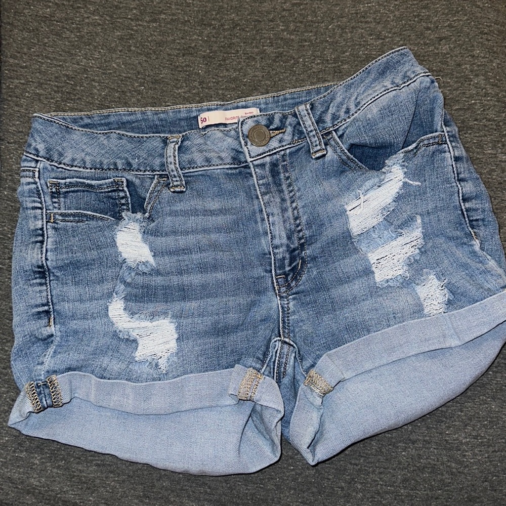 Size 7,So low rise favorite shortie